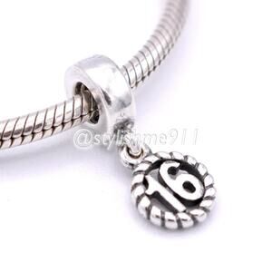 Authentic PANDORA Sweet 16 Dangle - 790494